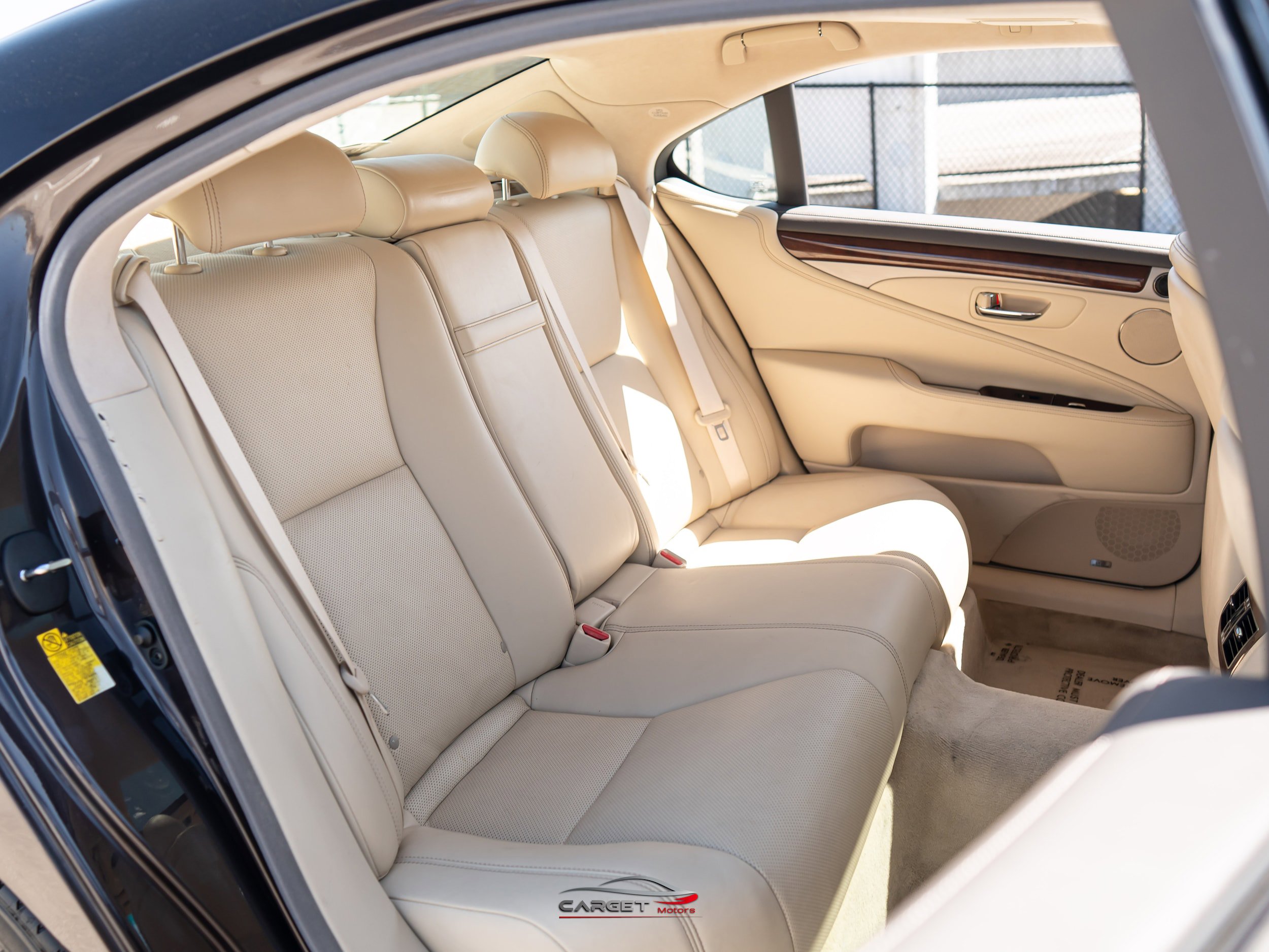 Used 2015 Lexus LS 460 L AWD/4WD image 18
