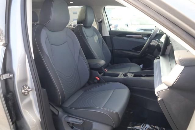 New 2026 Volkswagen Tiguan SE image 19