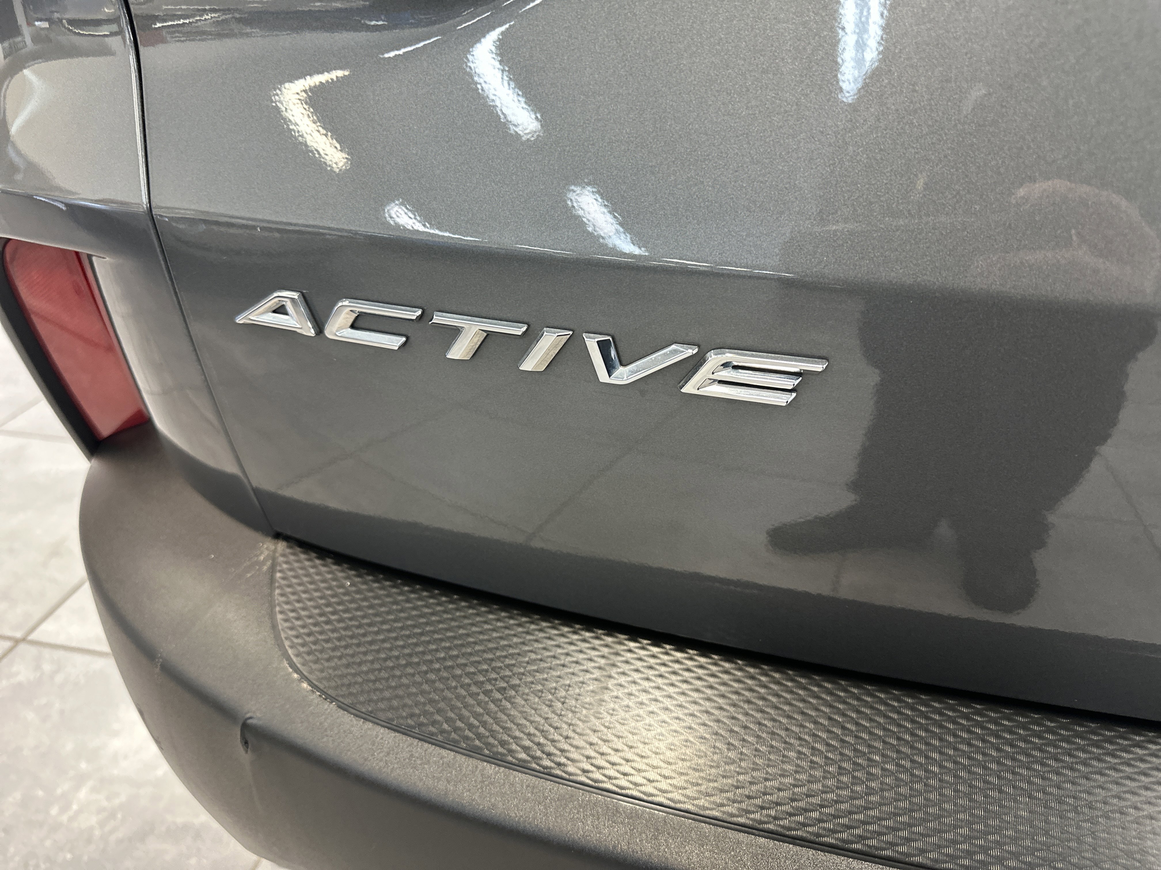 Used 2023 Ford Escape Active w/ Tech Pack #1 image 9