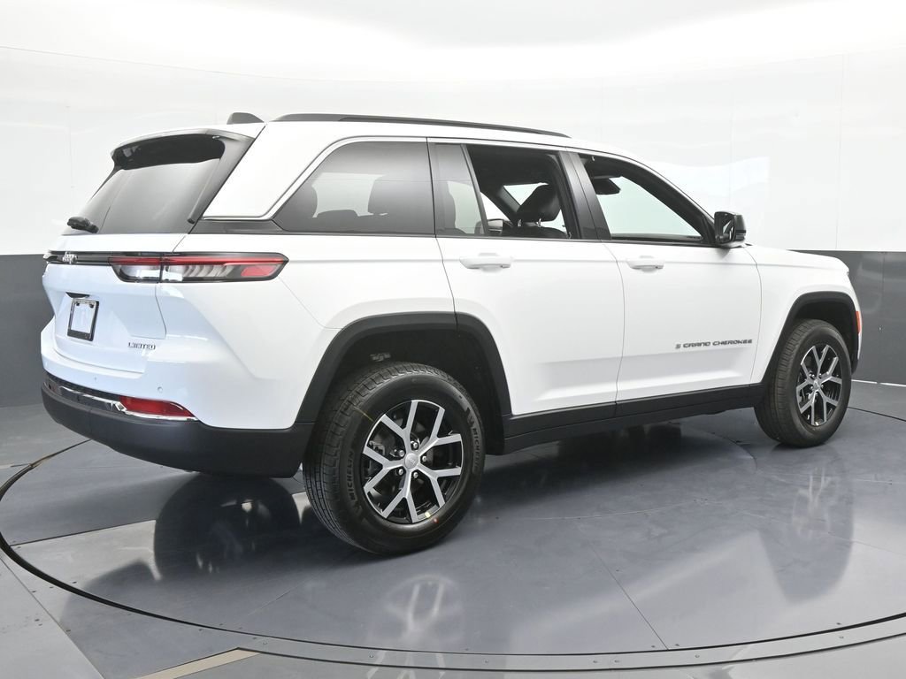 Used 2025 Jeep Grand Cherokee Limited image 6