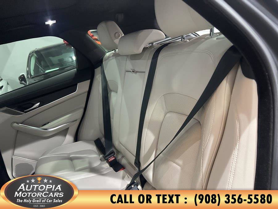Used 2023 Jaguar F-PACE S AWD/4WD image 17