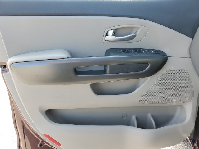 Used 2020 Kia Sedona EX FWD image 25