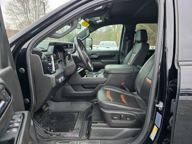 Used 2024 GMC Sierra 2500 AT4 w/ AT4 Preferred Package image 18