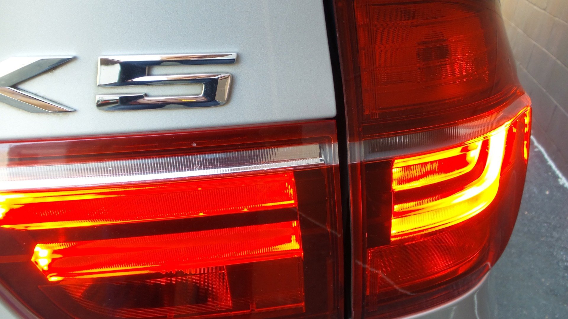 Used 2012 BMW X5 xDrive35d image 27