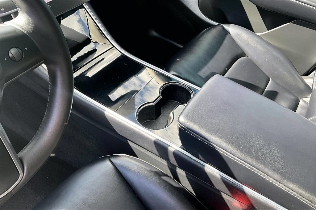 Used 2020 Tesla Model Y Long Range AWD/4WD image 15