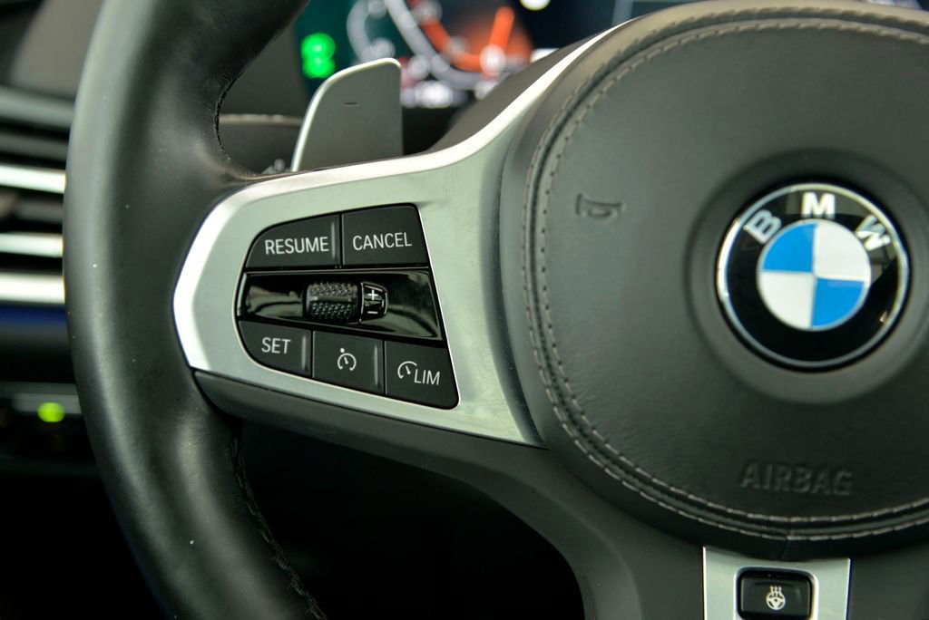 Used 2023 BMW X5 xDrive40i w/ Executive Package image 23