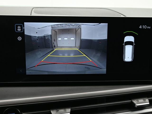 Used 2025 Hyundai Santa Fe SE FWD image 46