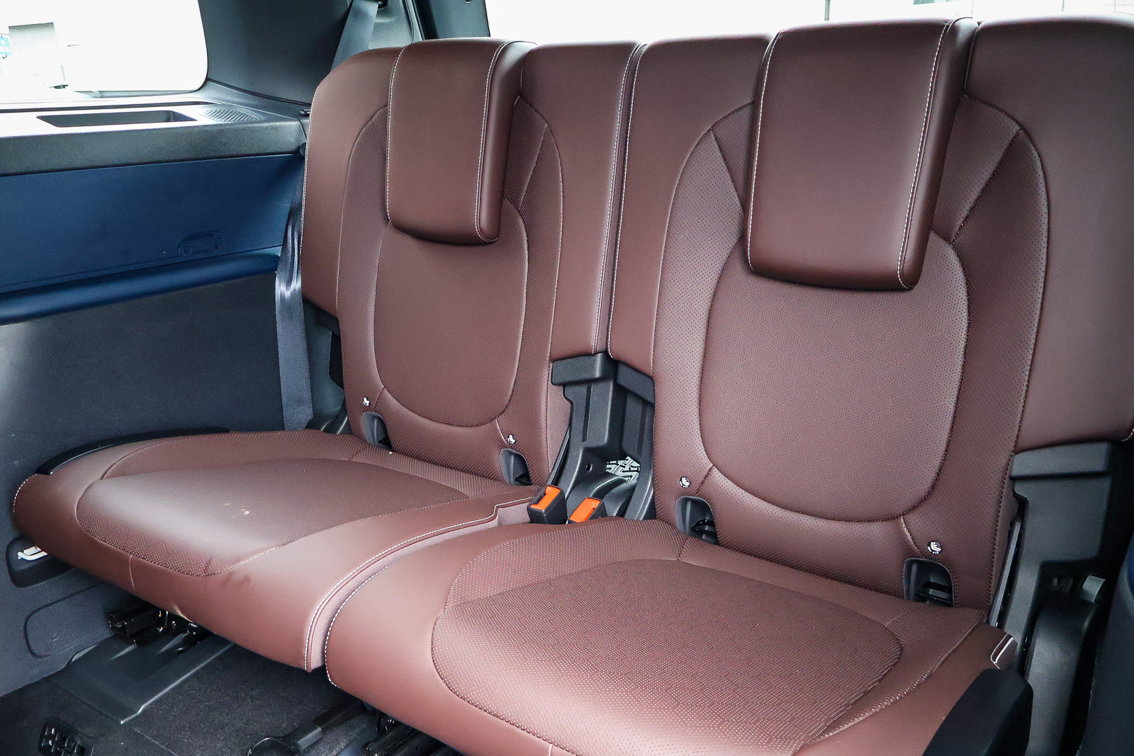 Used 2025 Volkswagen ID. Buzz Pro S RWD image 16