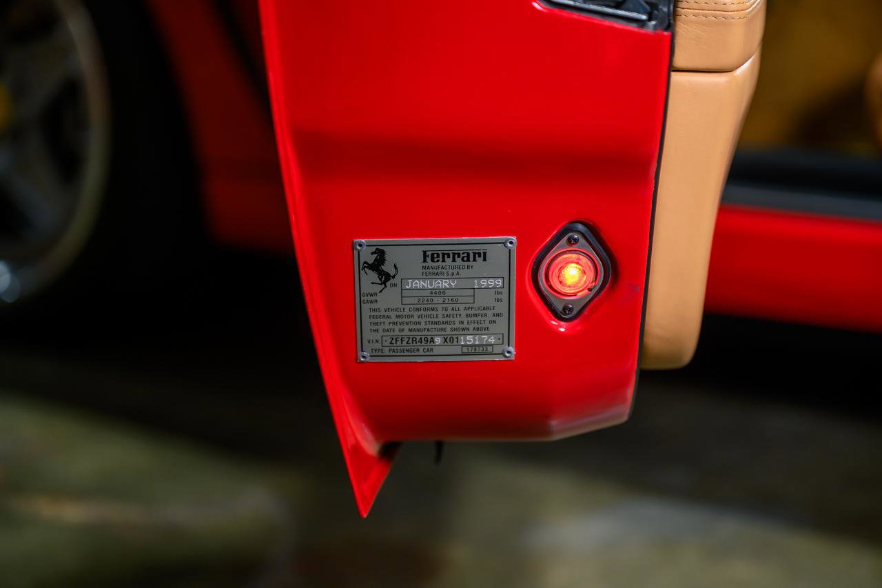 Used 1999 Ferrari 550 Maranello Coupe image 41