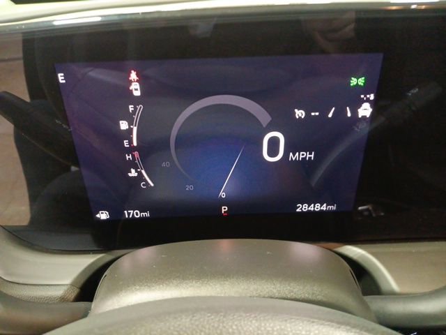 Used 2025 Buick Encore GX Preferred image 22