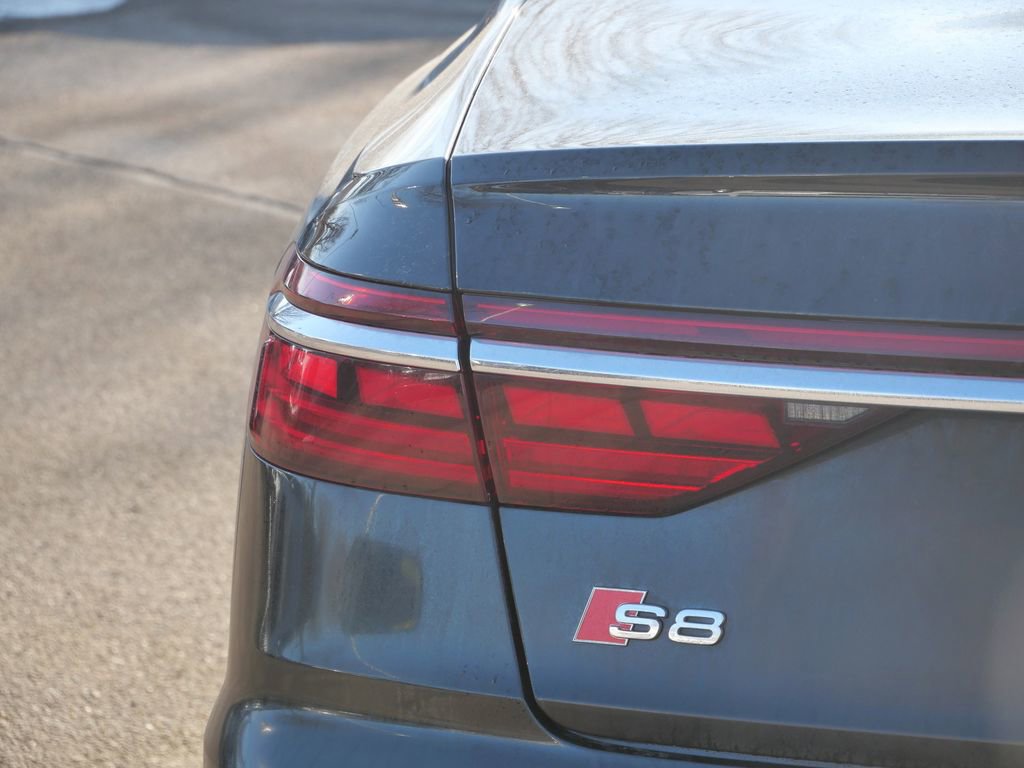 Used 2023 Audi S8 w/ S8 Comfort Plus Package image 9