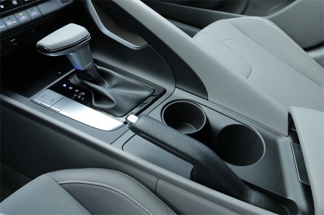 New 2026 Hyundai Elantra Sport image 16