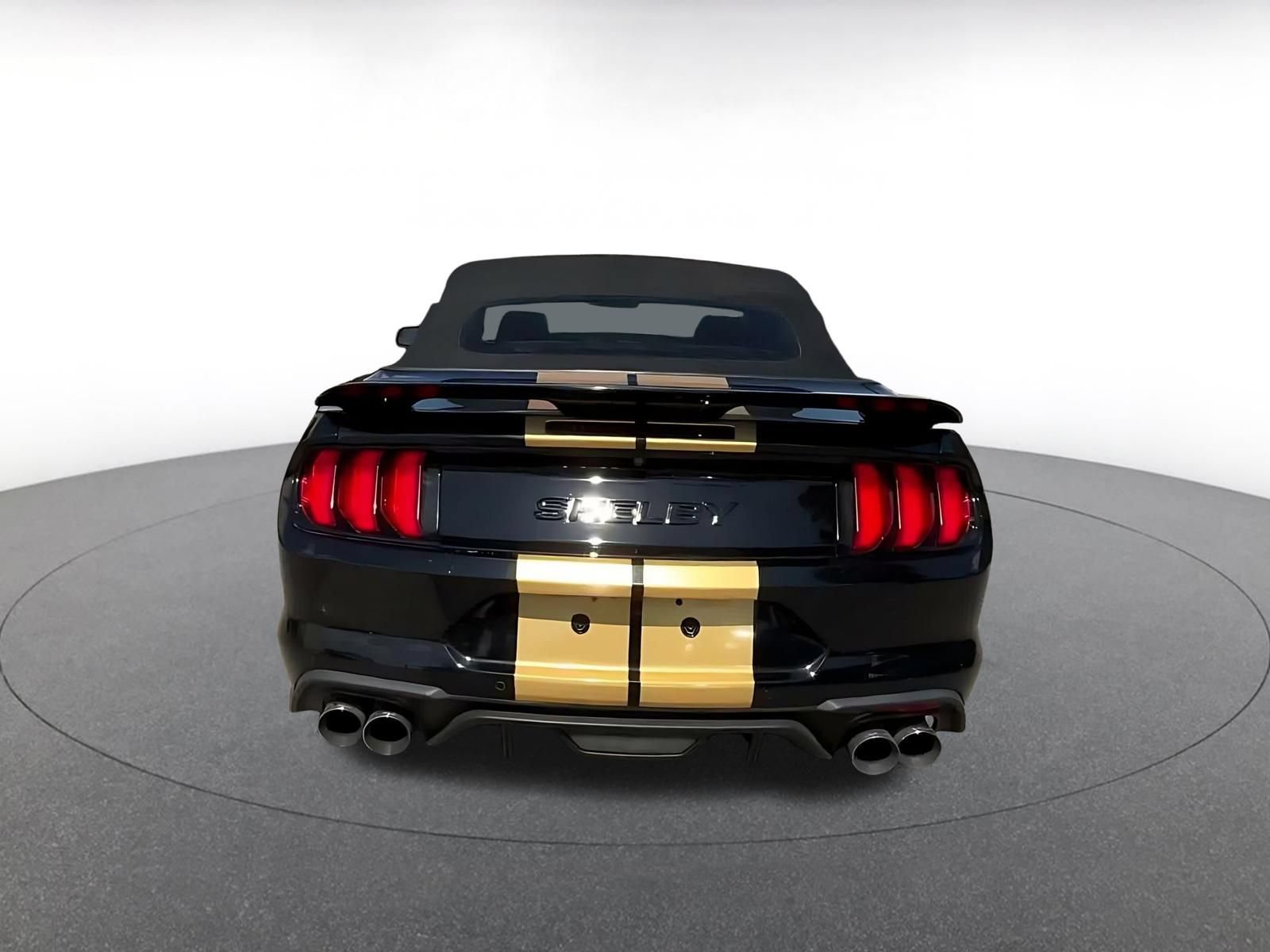 Used 2022 Ford Mustang GT Premium w/ GT Performance Package RWD image 12