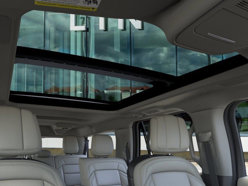 New 2025 Lincoln Navigator L Reserve AWD/4WD image 22