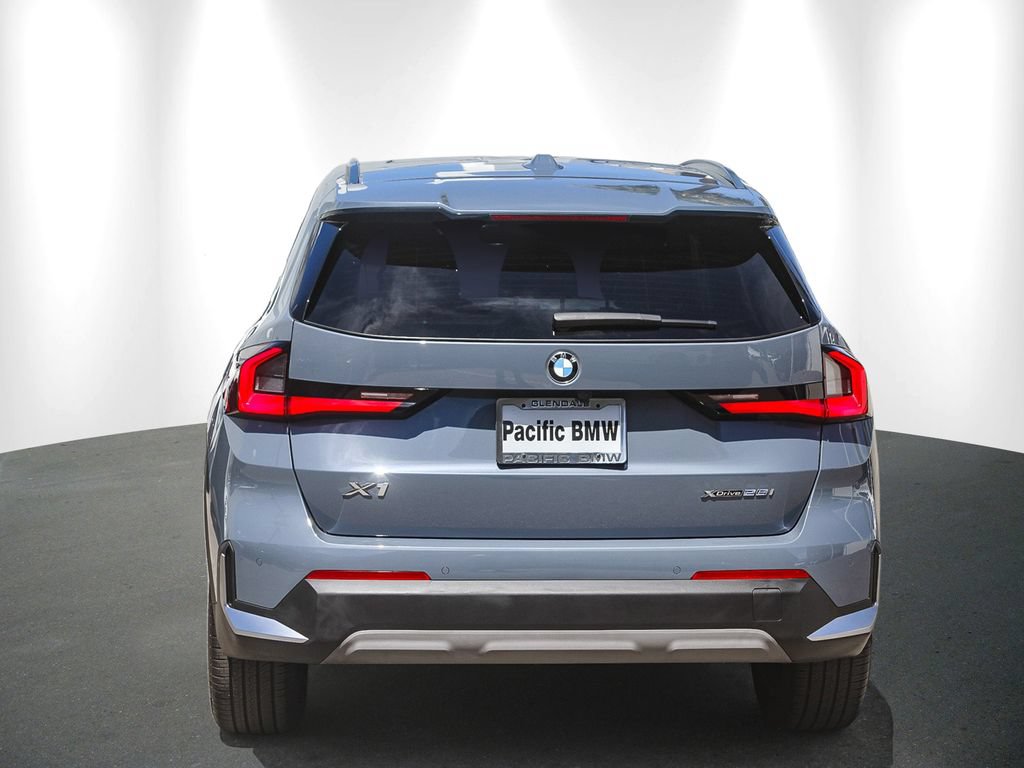 Used 2023 BMW X1 xDrive28i w/ Convenience Package AWD/4WD image 5
