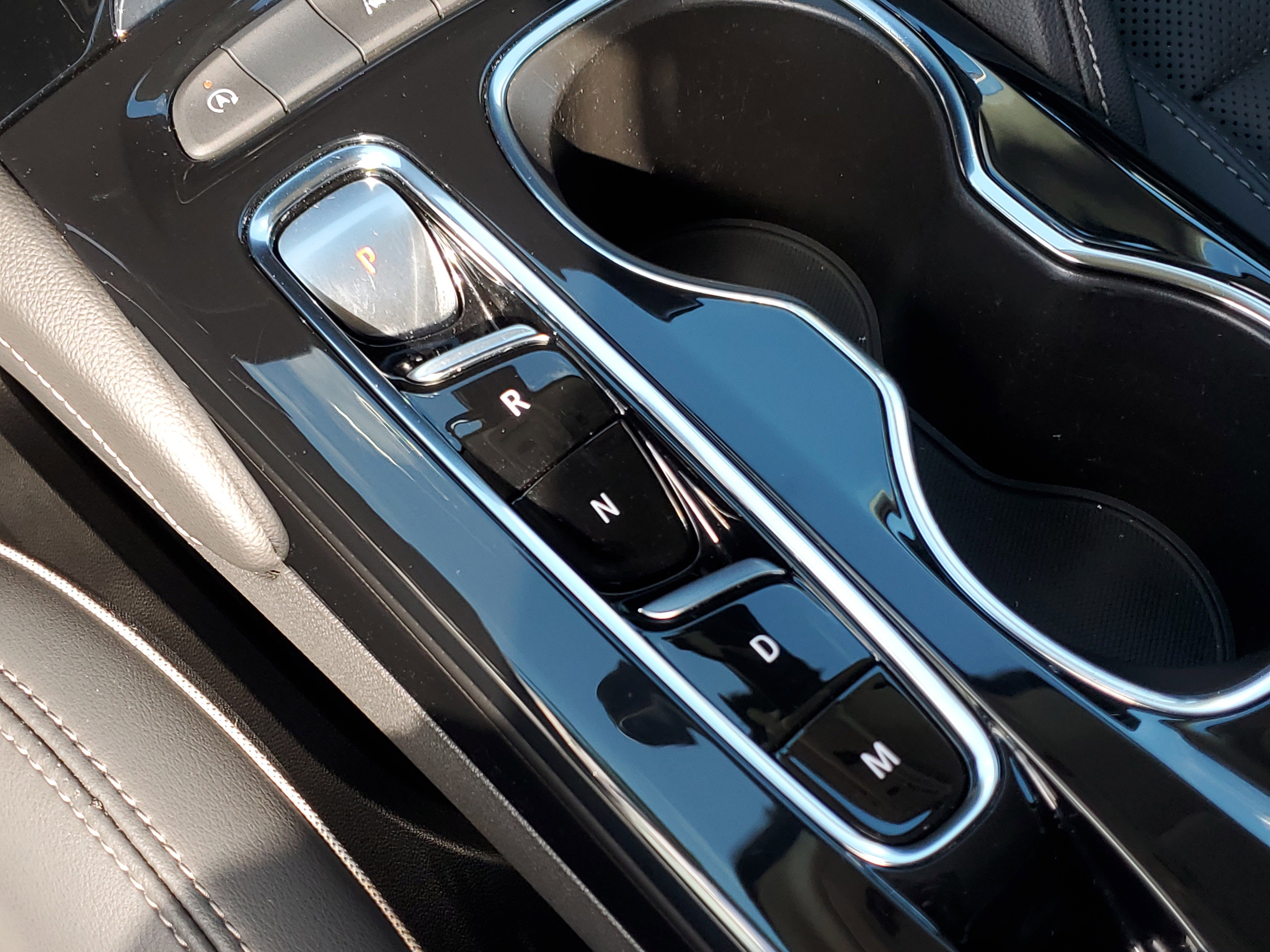 Used 2023 Buick Envision Essence image 27