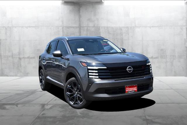 New 2025 Nissan Kicks SR image 2