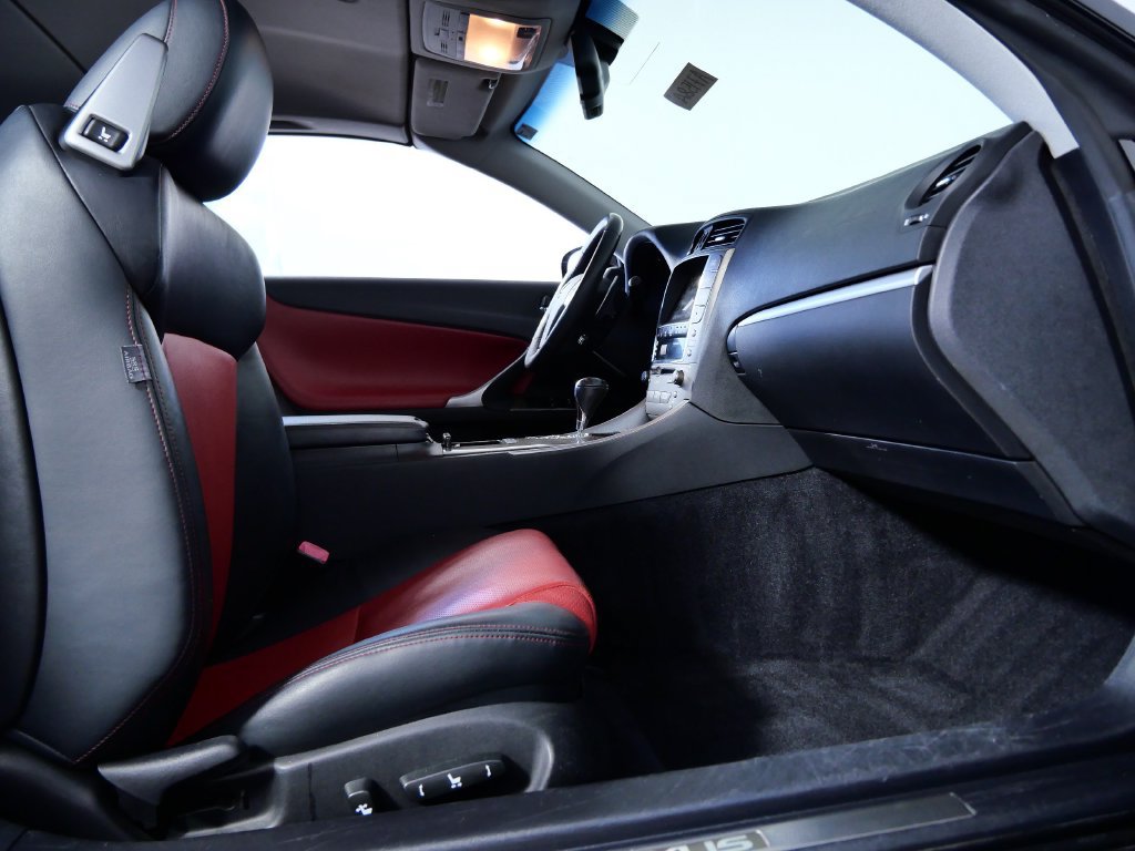 Used 2011 Lexus IS 350C w/ F-Sport Special Edition Pkg RWD image 11
