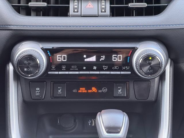 Certified 2025 Toyota RAV4 XSE w/ Advanced Technology Package AWD/4WD image 23
