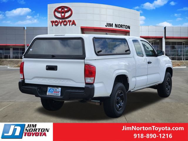 Used 2017 Toyota Tacoma SR RWD image 6