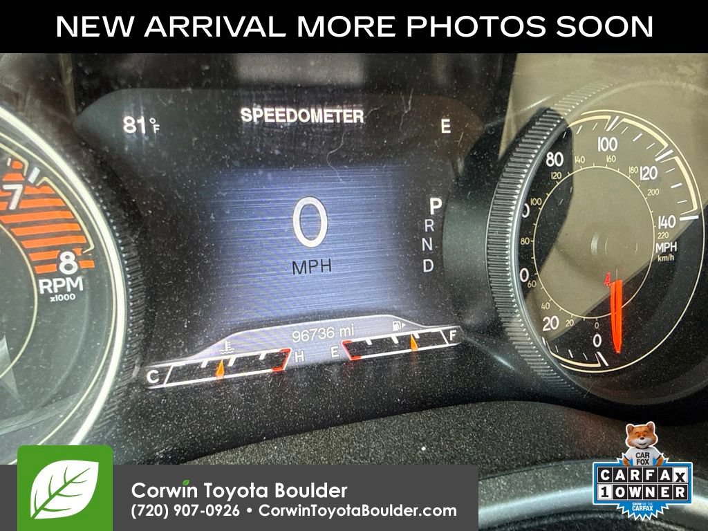 Used 2016 Jeep Cherokee Limited w/ Luxury Group AWD/4WD image 10