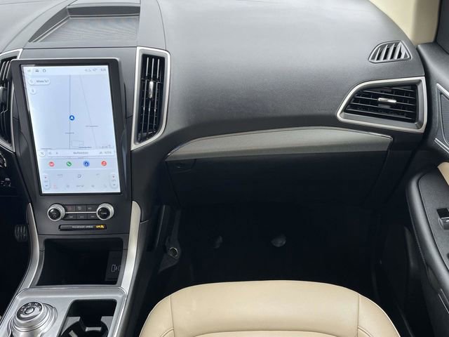 Used 2021 Ford Edge SEL w/ Convenience Package image 18