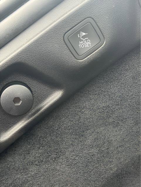 Used 2025 Dodge Charger R/T w/ Plus Group image 27