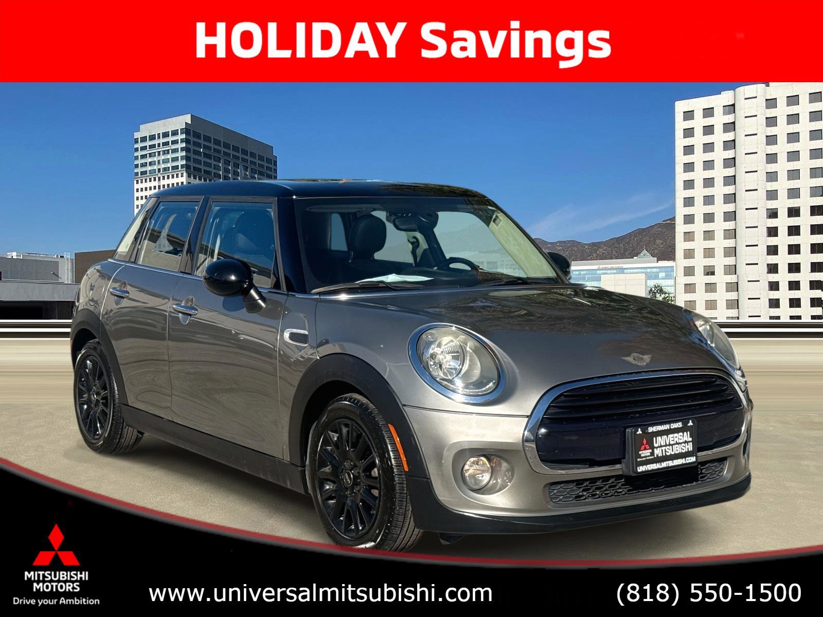 Used 2017 MINI Cooper 4-Door Hardtop image 1