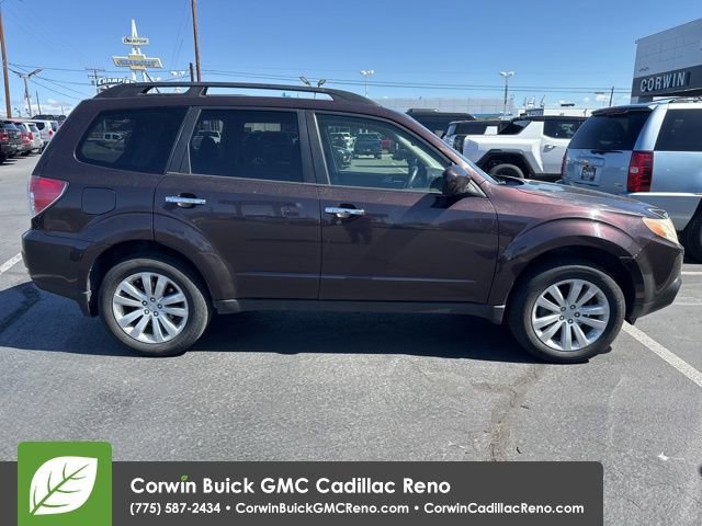 Used 2013 Subaru Forester 2.5X Premium w/ Popular Pkg 2 AWD/4WD image 5