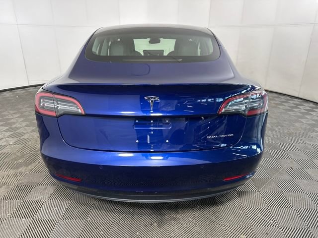 Used 2018 Tesla Model 3 Long Range image 4