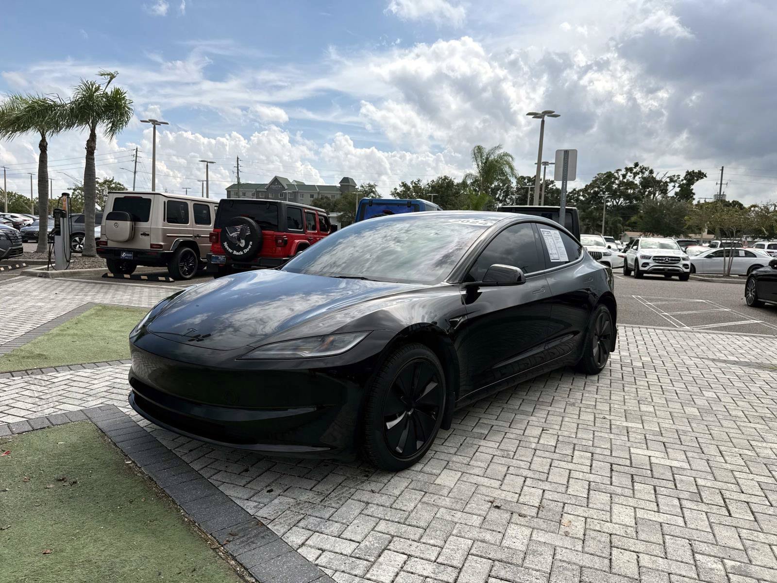 Used 2024 Tesla Model 3 Standard Range RWD image 2