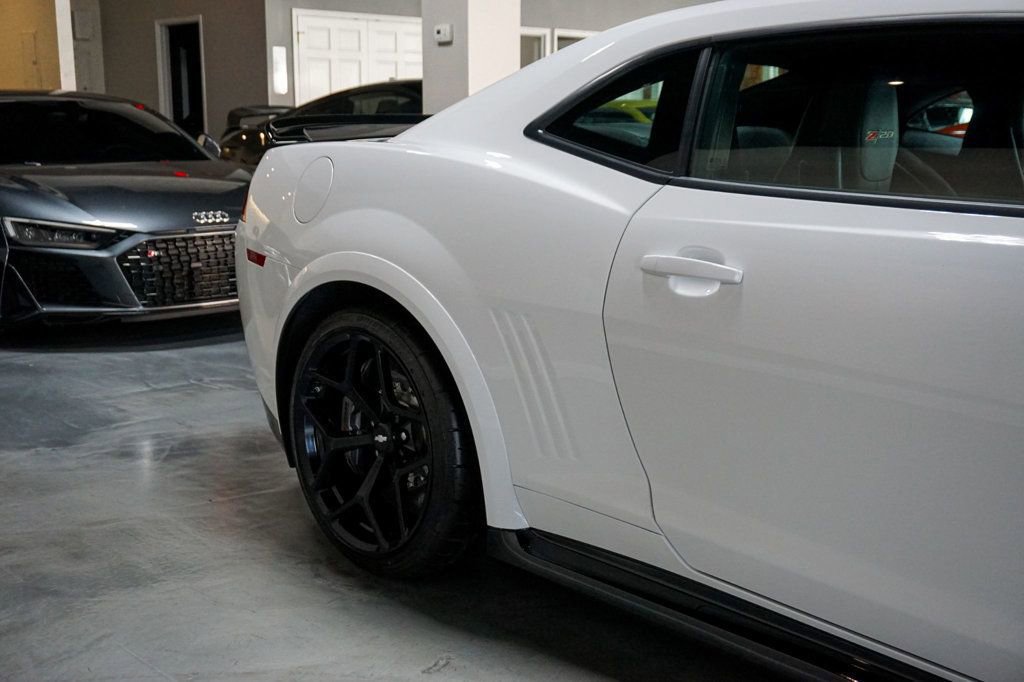 Used 2015 Chevrolet Camaro Z/28 image 56