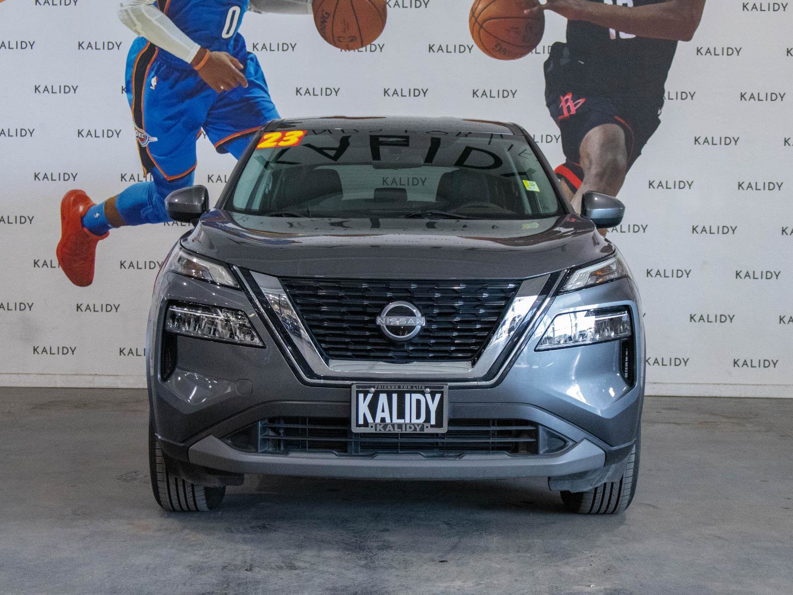 Used 2023 Nissan Rogue SV image 19