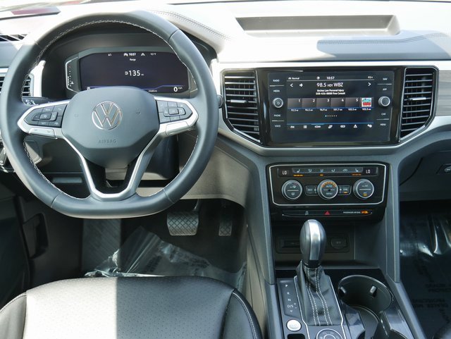 Used 2022 Volkswagen Atlas SEL image 18