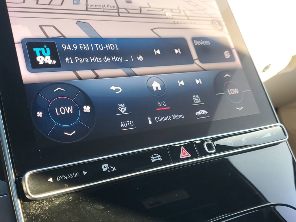 Used 2023 Mercedes-Benz C 300 Sedan image 29