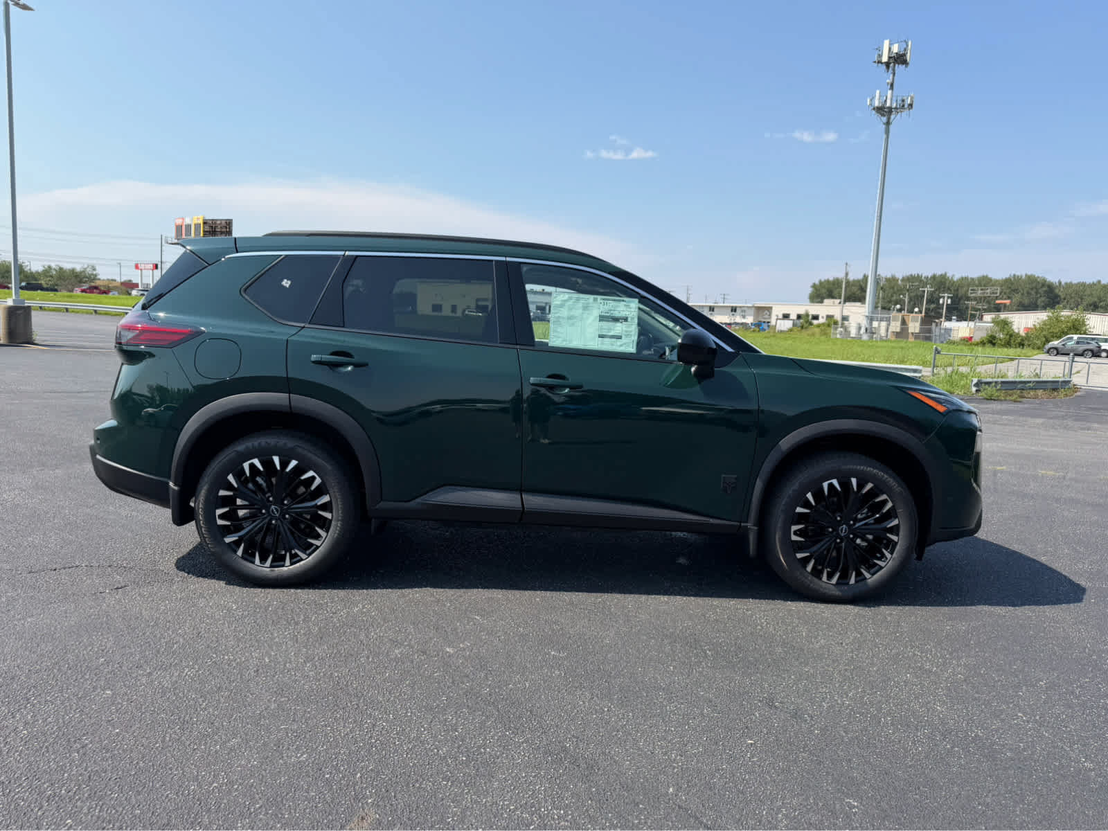 New 2026 Nissan Rogue Dark Armor AWD/4WD image 9