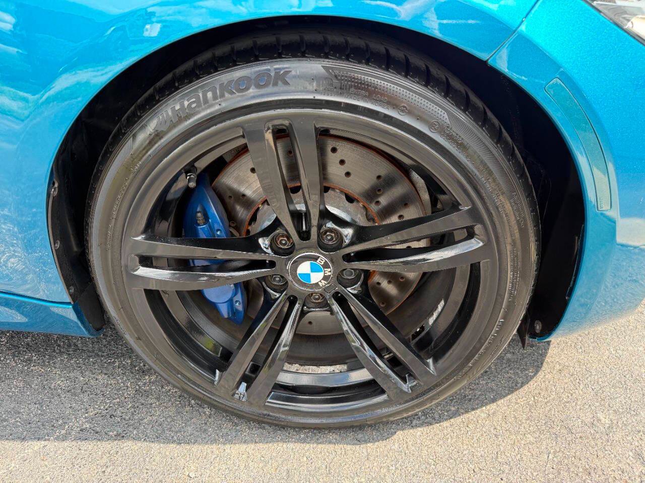 Used 2018 BMW M2 w/ Executive Package RWD image 21