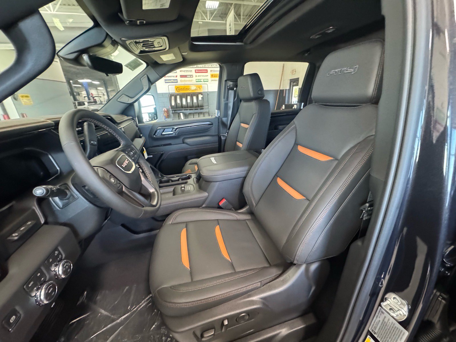 New 2026 GMC Sierra 2500 AT4 w/ AT4 Premium Plus Package AWD/4WD image 21