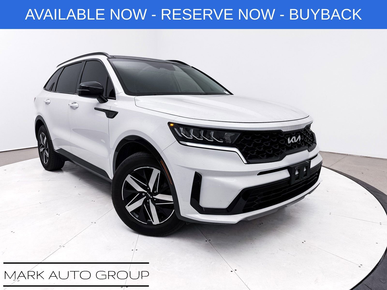 Used 2022 Kia Sorento S w/ Panoramic Sunroof Package image 1