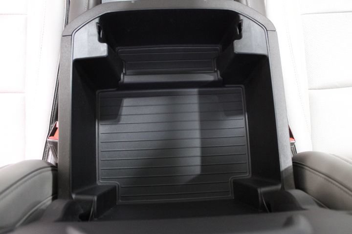 Used 2021 GMC Yukon SLT w/ SLT Premium Package AWD/4WD image 34