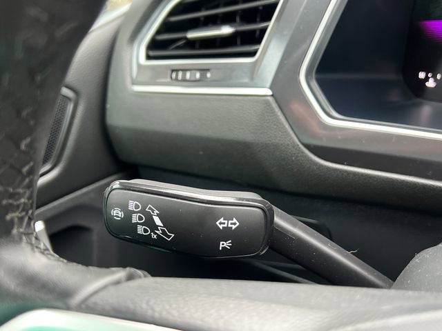 Used 2024 Volkswagen Tiguan Wolfsburg Edition image 30