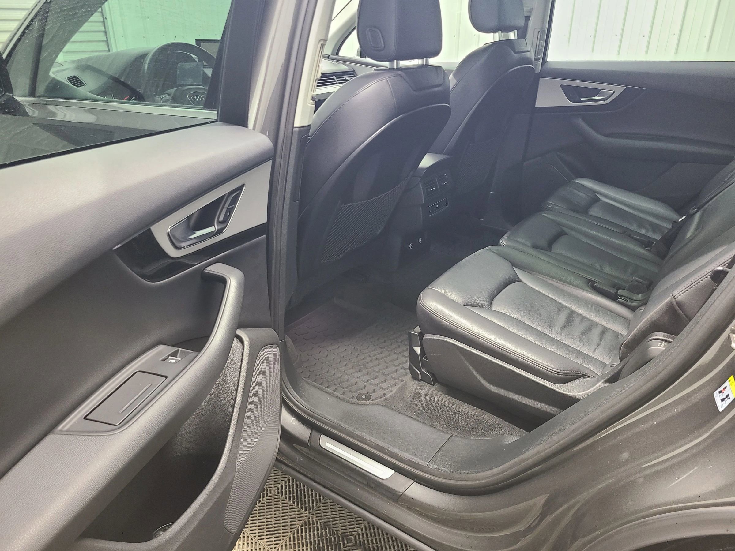 Used 2019 Audi Q7 2.0T Premium w/ Convenience Package image 37