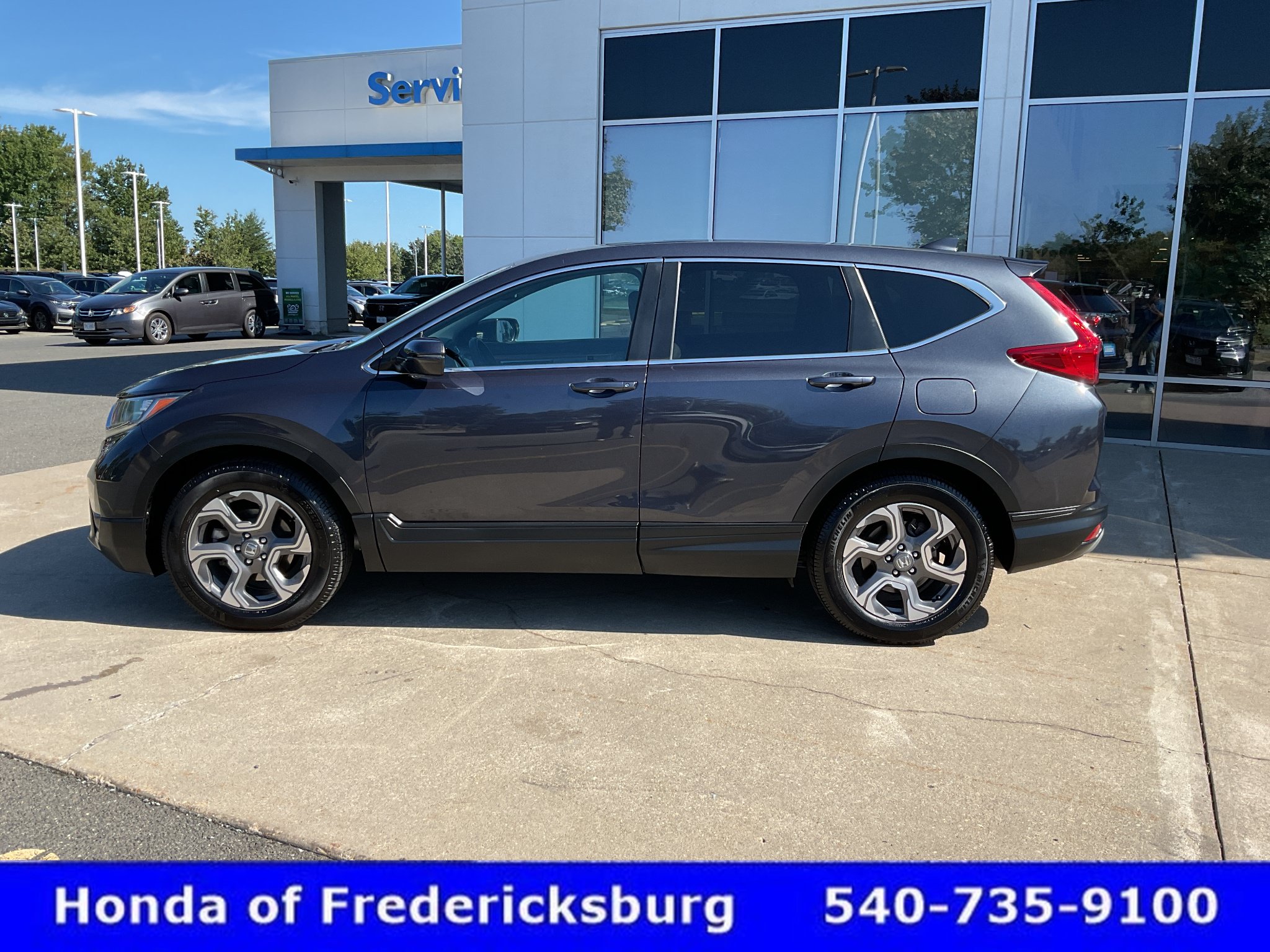 Used 2018 Honda CR-V EX-L image 2