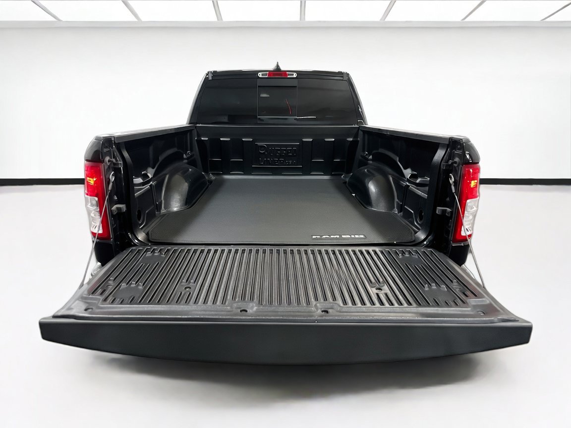 Used 2021 RAM 1500 Big Horn RWD image 18