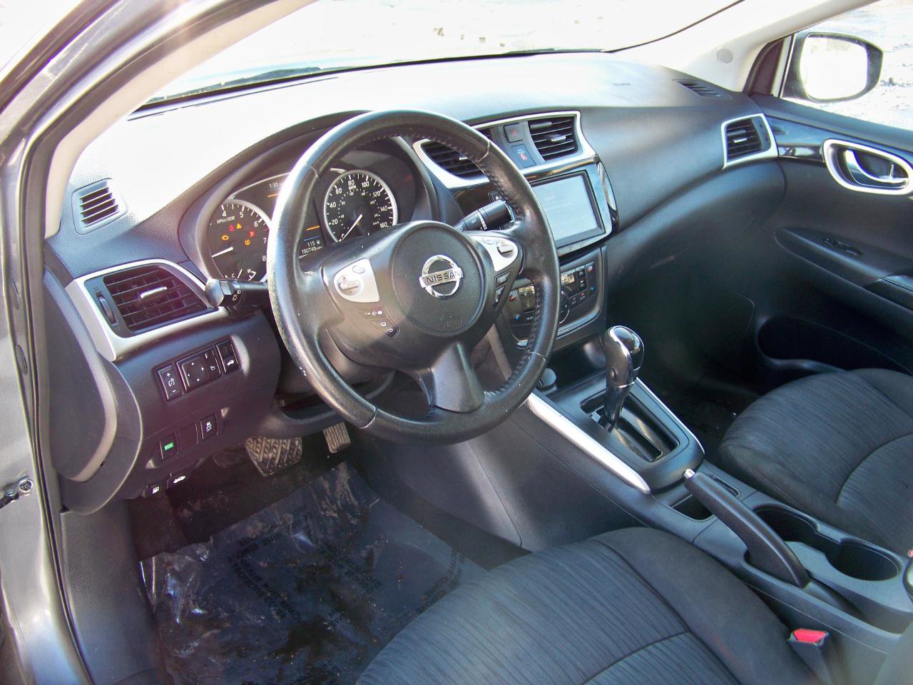 Used 2019 Nissan Sentra SV image 15