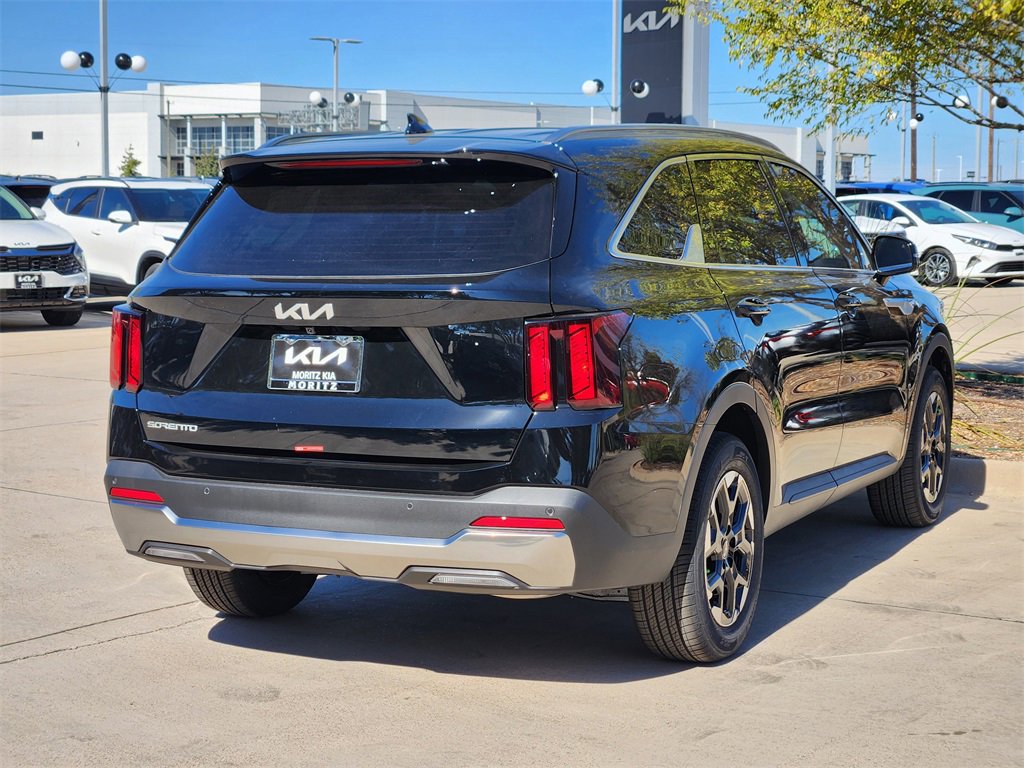 New 2026 Kia Sorento S image 4