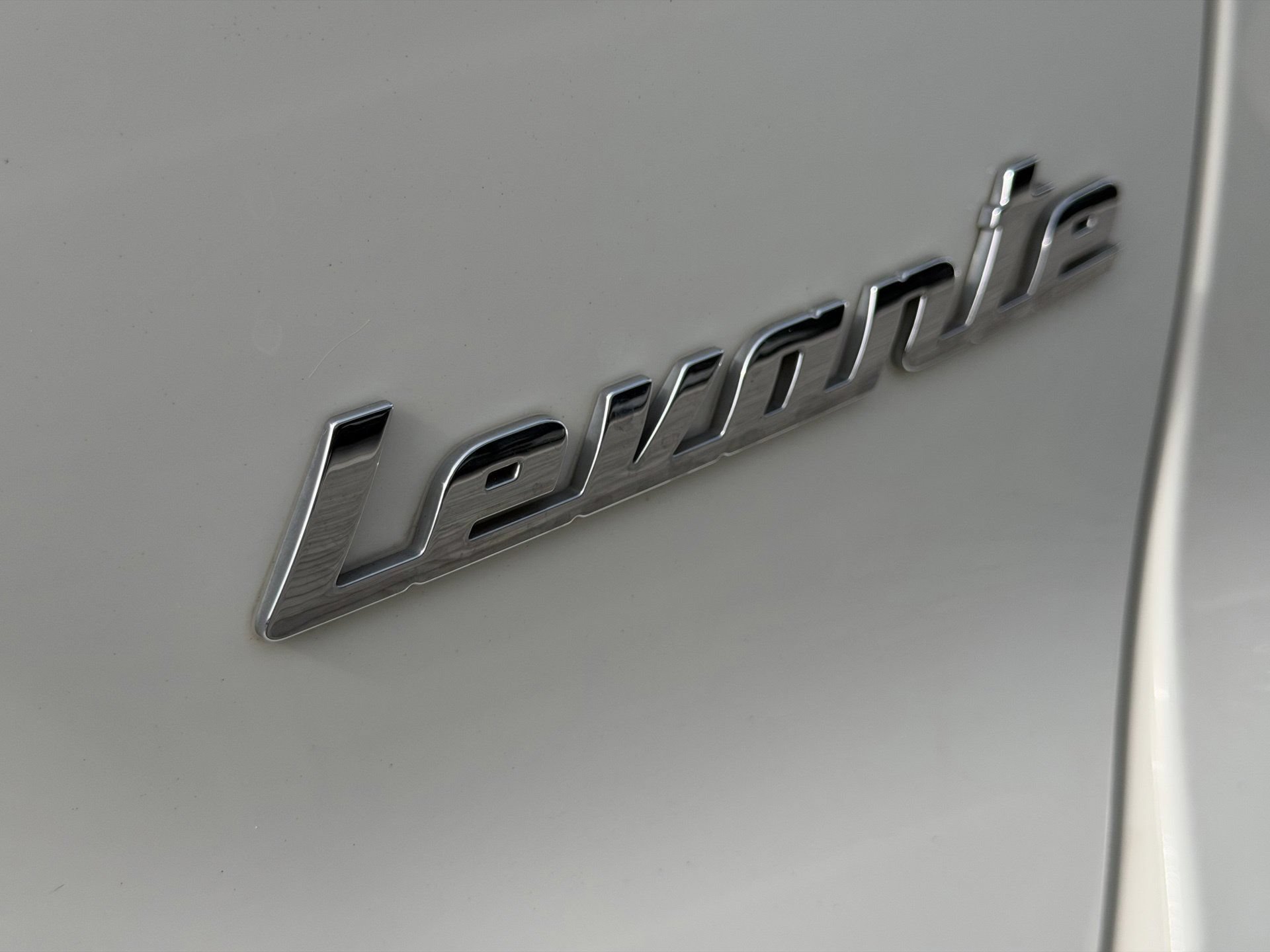 Used 2023 Maserati Levante Modena AWD/4WD image 17