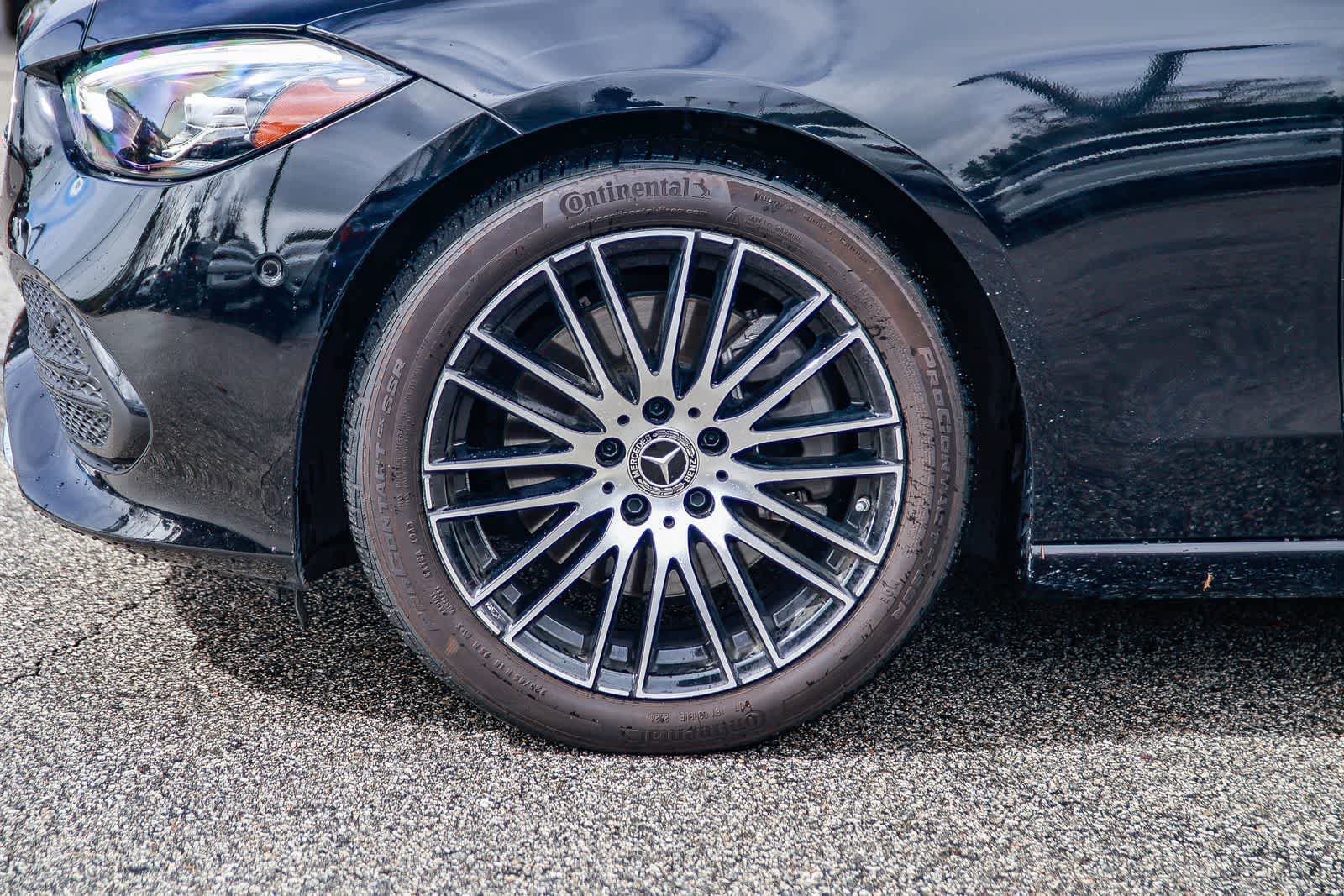 Used 2025 Mercedes-Benz C 300 4MATIC Sedan image 9