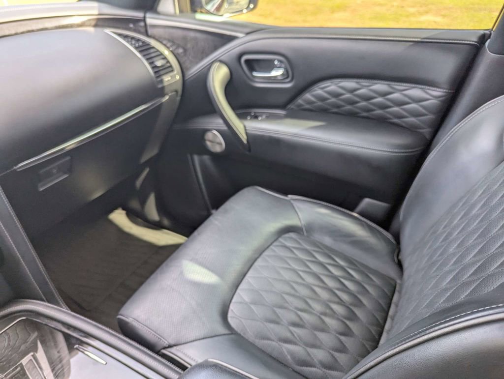 Used 2021 INFINITI QX80 Sensory w/ All-Season Package image 17