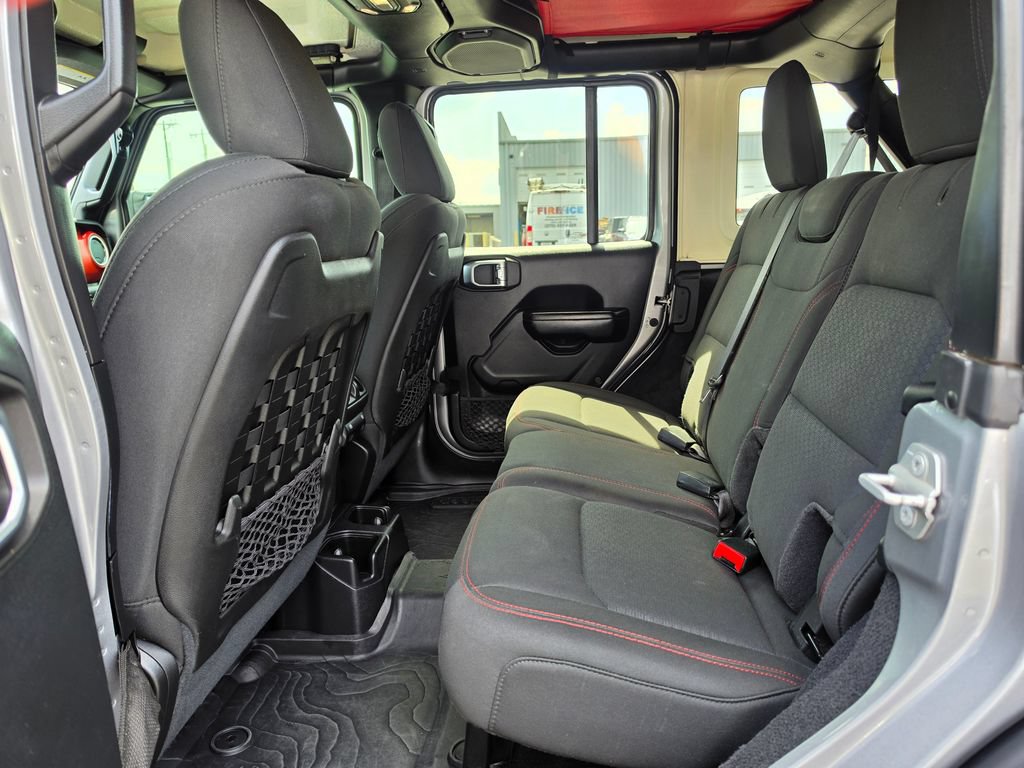 Used 2020 Jeep Wrangler Unlimited Rubicon AWD/4WD image 32